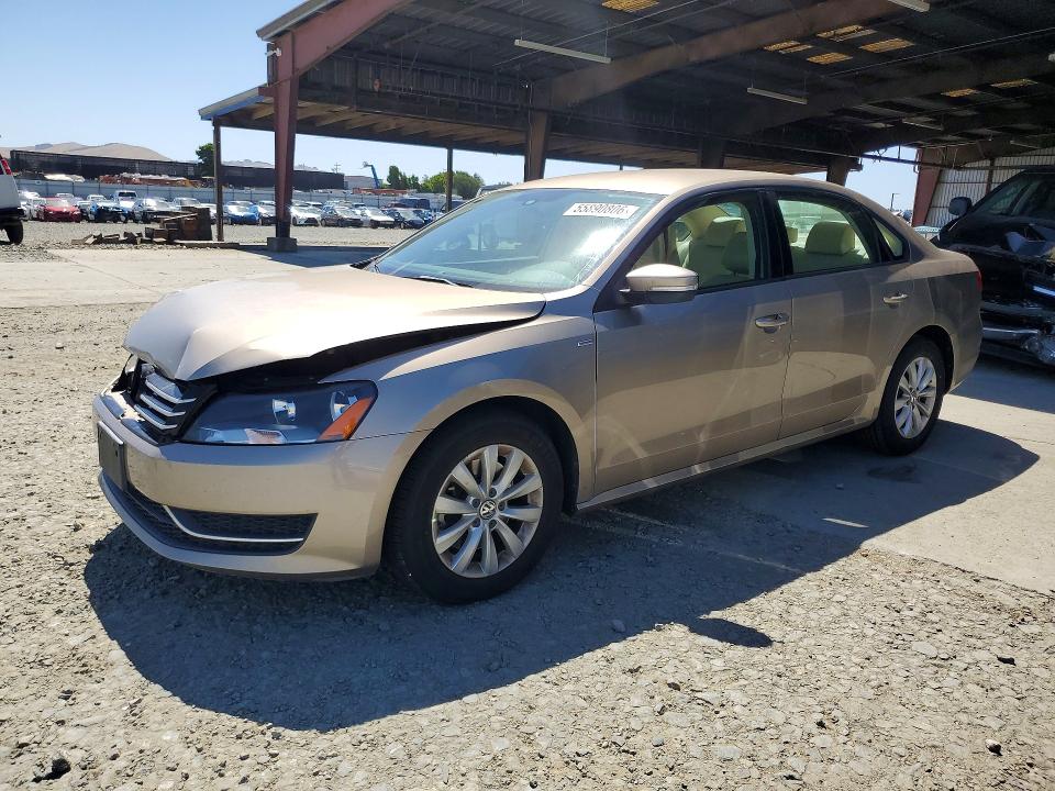 2015 Volkswagen Passat მანქანა იყიდება აუქციონზე, vin: 1VWAS7A32FC068384, აუქციონის ნომერი: 55890806