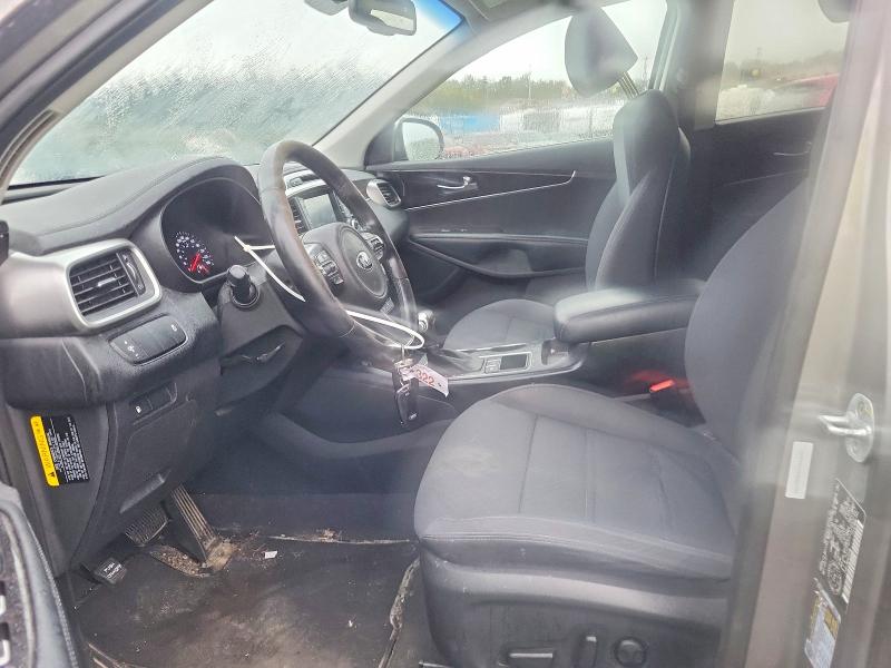 55400486 :رقم المزاد ، 5XYPGDA15JG351927 vin ، 2018 Kia Sorento مزاد بيع