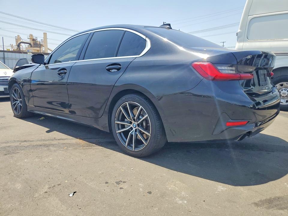 2021 Bmw 330i მანქანა იყიდება აუქციონზე, vin: 3MW5R1J08M8B59261, აუქციონის ნომერი: 55648826