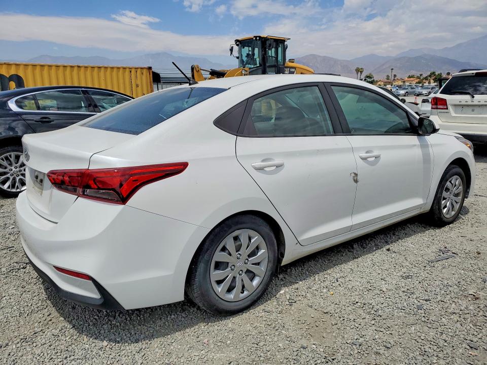2022 Hyundai Accent მანქანა იყიდება აუქციონზე, vin: 3KPC24A68NE186452, აუქციონის ნომერი: 58513156