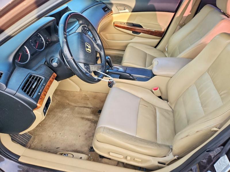 58815276 :رقم المزاد ، 1HGCP2F89BA071424 vin ، 2011 Honda Accord مزاد بيع