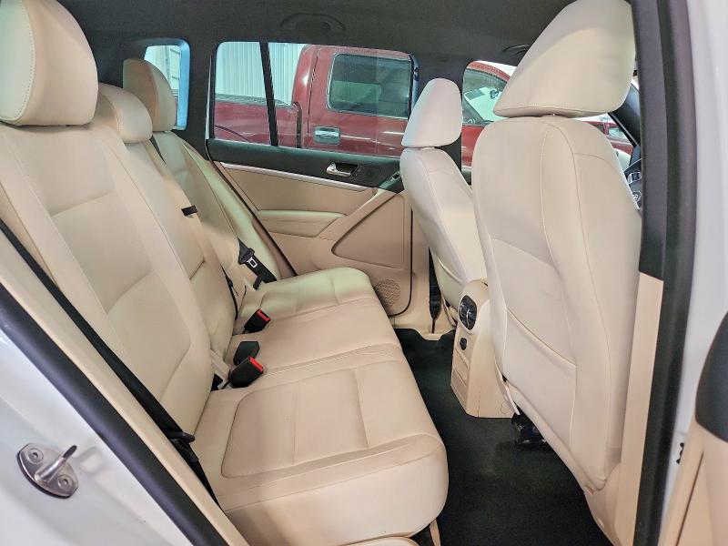 56447096 :رقم المزاد ، WVGBV7AX7GW094119 vin ، 2016 Volkswagen Tiguan مزاد بيع