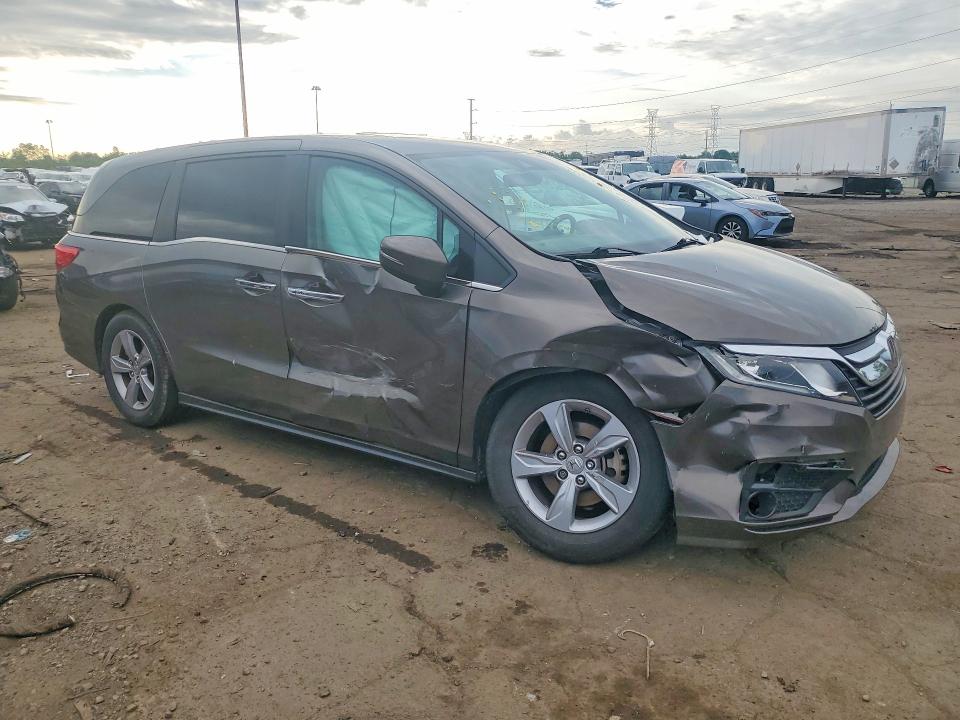 Продаж на аукціоні авто 2018 Honda Odyssey, vin: 5FNRL6H72JB044796, номер лоту: 56683746
