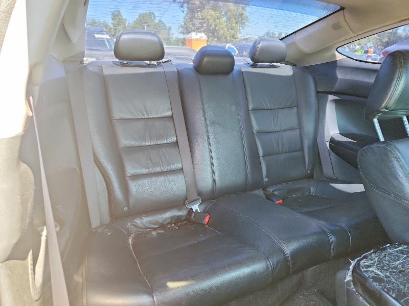 58417226 :رقم المزاد ، 1HGCS22838A014133 vin ، 2008 Honda Accord مزاد بيع