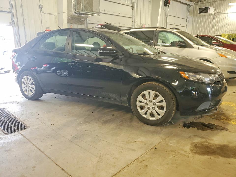 2013 Kia Forte მანქანა იყიდება აუქციონზე, vin: KNAFU4A23C5609707, აუქციონის ნომერი: 59158866