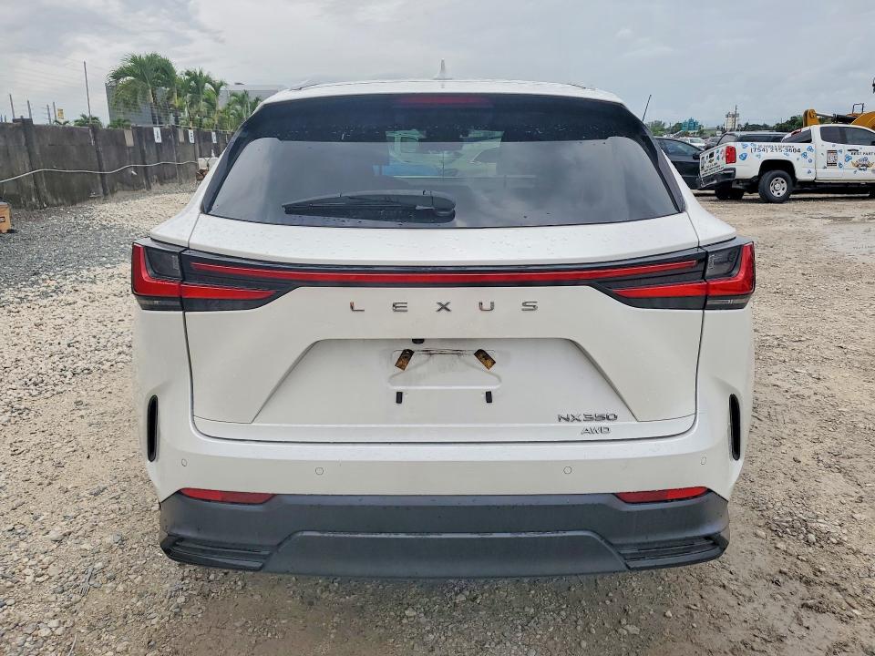 2022 Lexus Nx მანქანა იყიდება აუქციონზე, vin: 2T2GGCEZ6NC012228, აუქციონის ნომერი: 56134686