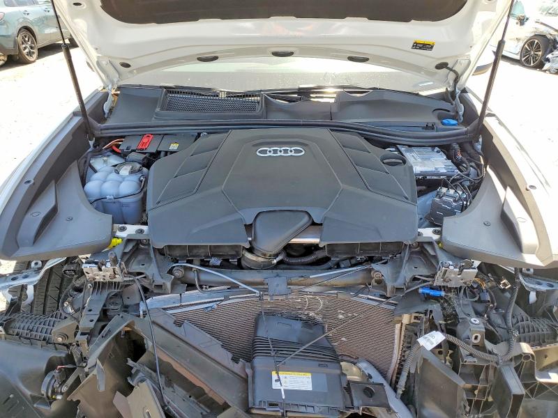 Продаж на аукціоні авто 2025 Audi Q8, vin: WA1EVBF12SD032764, номер лоту: 56057096
