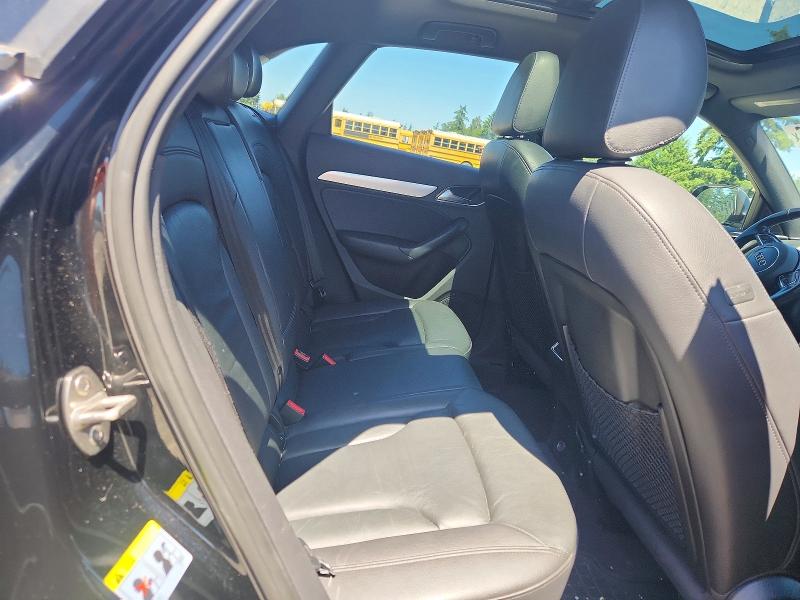 Продажа на аукционе авто 2015 Audi Q3, vin: WA1EFCFSXFR011956, номер лота: 54823626