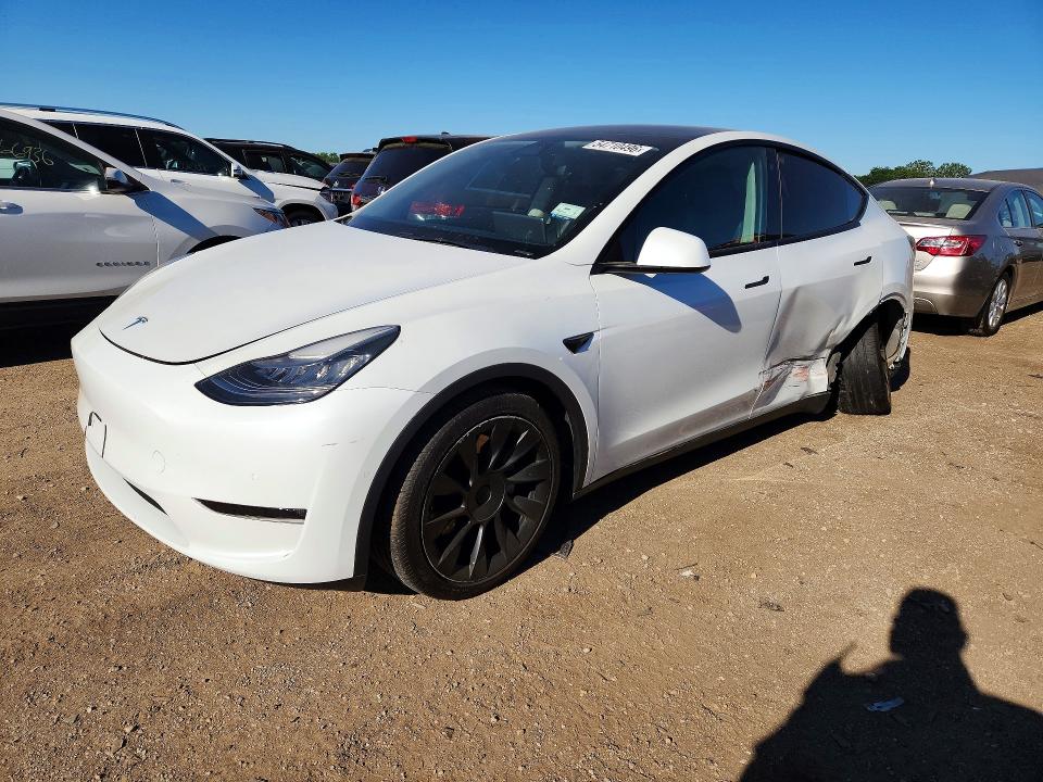 54710496 :رقم المزاد ، 5YJYGDEEXMF092736 vin ، 2021 Tesla Model Y مزاد بيع