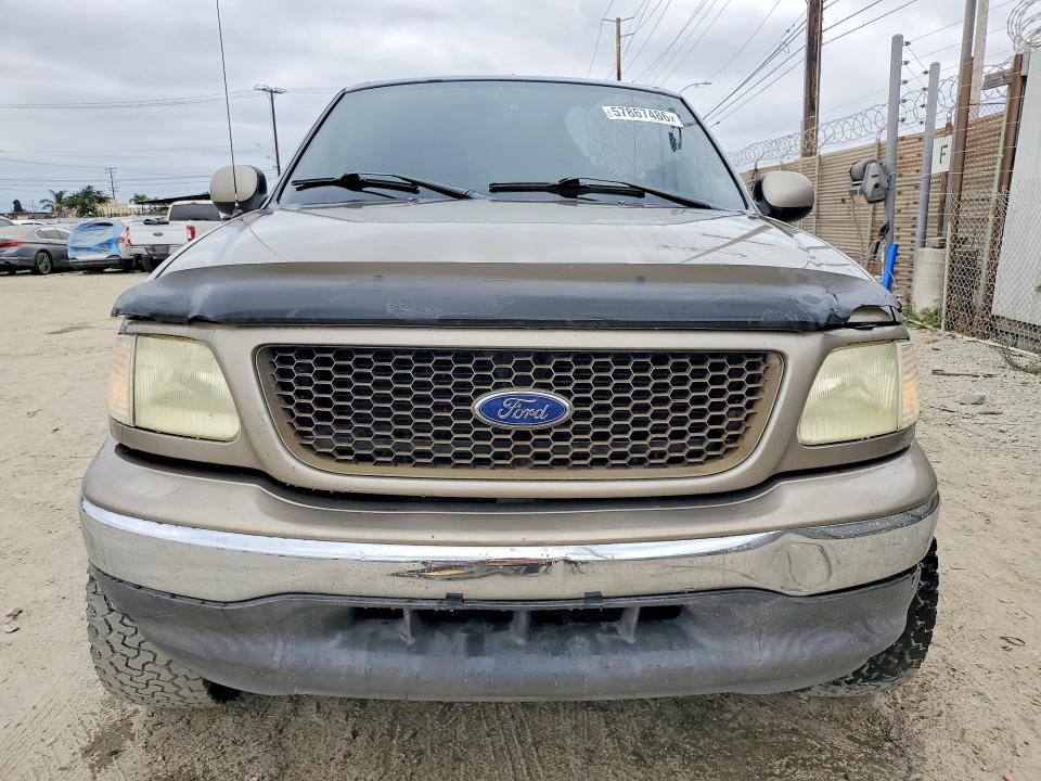 57867486 :رقم المزاد ، 2FTRX17203CA26479 vin ، 2003 Ford F150 مزاد بيع