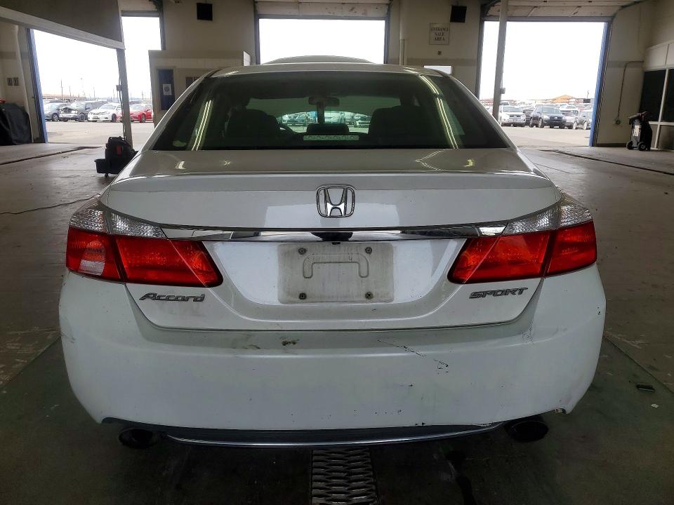 Продажа на аукционе авто 2014 Honda Accord, vin: 1HGCR2F57EA081003, номер лота: 58150246