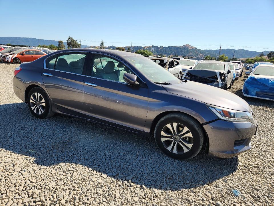 58751916 :رقم المزاد ، 1HGCR2F37FA194241 vin ، 2015 Honda Accord مزاد بيع
