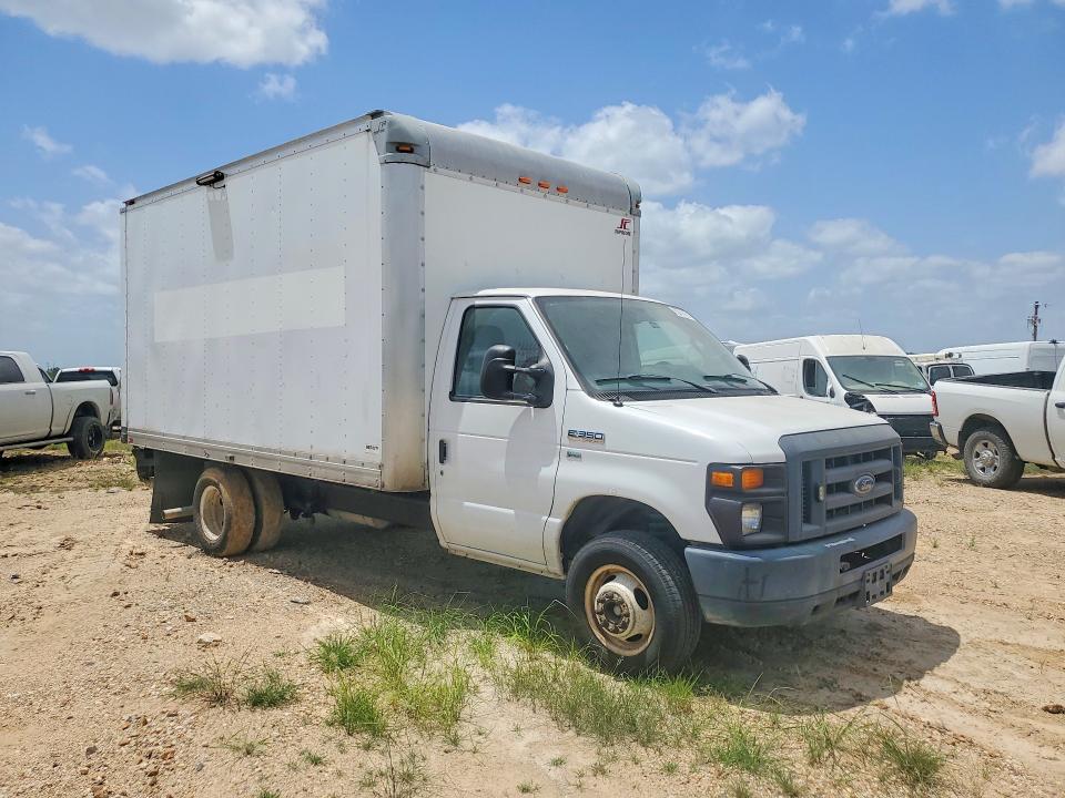 53100206 :رقم المزاد ، 1FDWE3FL5DDB36939 vin ، 2013 Ford Econoline E350 مزاد بيع
