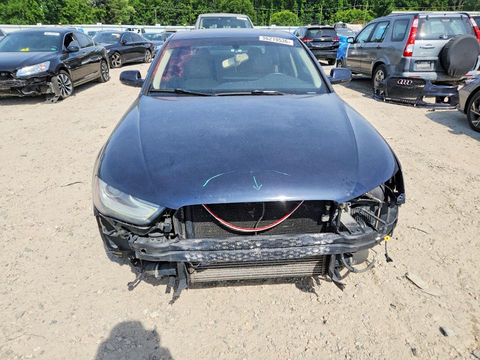 2015 Audi A4 მანქანა იყიდება აუქციონზე, vin: WAUFFAFL7FN019928, აუქციონის ნომერი: 56219536