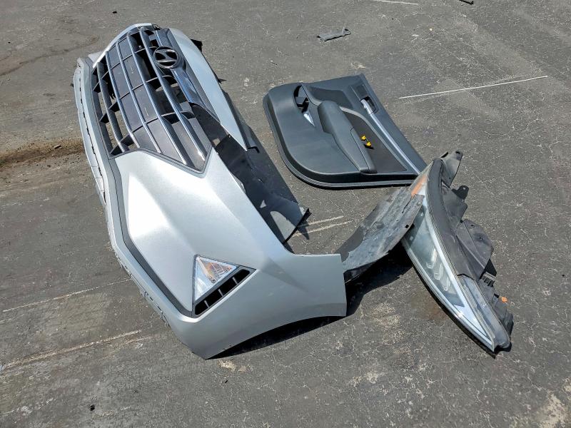 57358686 :رقم المزاد ، 5NPD84LF6KH466930 vin ، 2019 Hyundai Elantra مزاد بيع