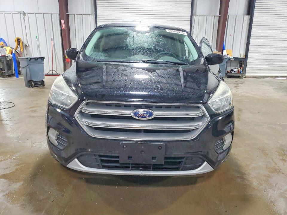 Продажа на аукционе авто 2017 Ford Escape, vin: 1FMCU9G91HUC88847, номер лота: 58540636