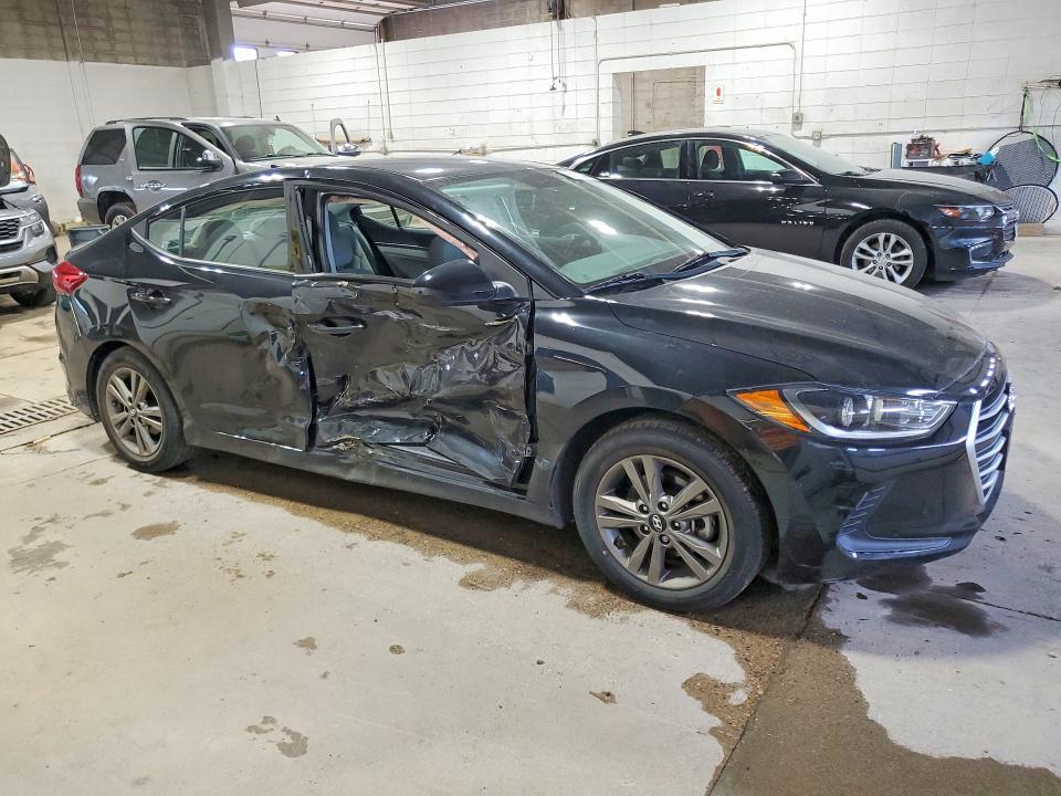 Продажа на аукционе авто 2018 Hyundai Elantra, vin: 5NPD84LF4JH394852, номер лота: 55873046