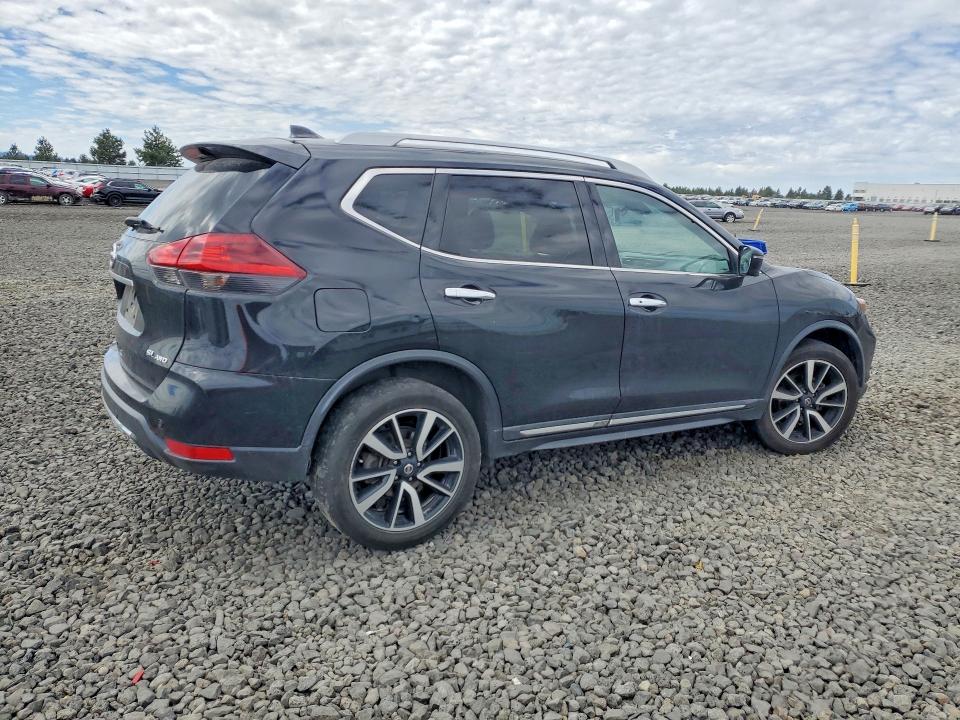 56089206 :رقم المزاد ، 5N1AT2MV0LC709586 vin ، 2020 Nissan Rogue مزاد بيع