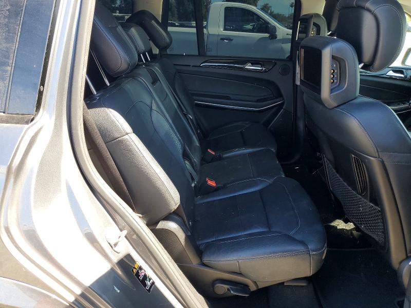 56951246 :رقم المزاد ، 4JGDF7DE5JB138293 vin ، 2018 Mercedes-benz Gls مزاد بيع