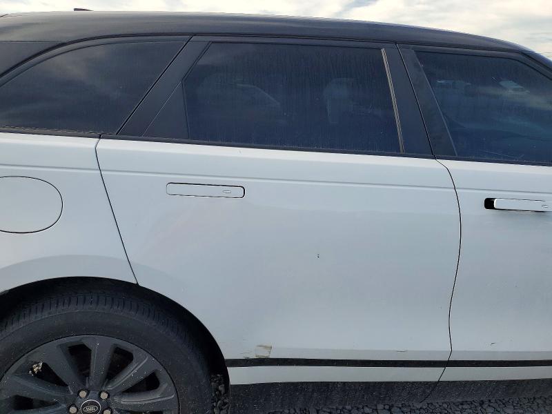 58025386 :رقم المزاد ، SALYL2RX6JA728562 vin ، 2018 Land Rover Range Rover Velar مزاد بيع