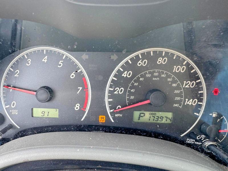 57262576 :رقم المزاد ، JTDBU4EE0AJ075043 vin ، 2010 Toyota Corolla مزاد بيع