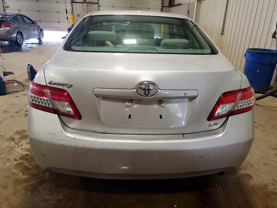 55371906 :رقم المزاد ، 4T1BF3EK2BU120344 vin ، 2011 Toyota Camry مزاد بيع
