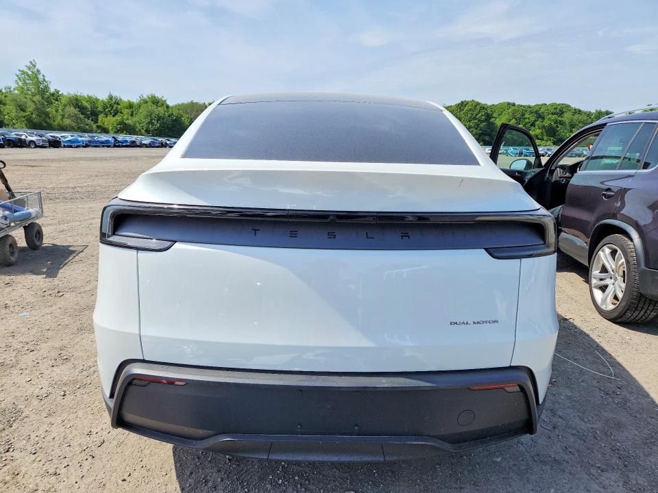 2026 Tesla Model Y მანქანა იყიდება აუქციონზე, vin: 7SAYGDEE9TF397579, აუქციონის ნომერი: 56333196