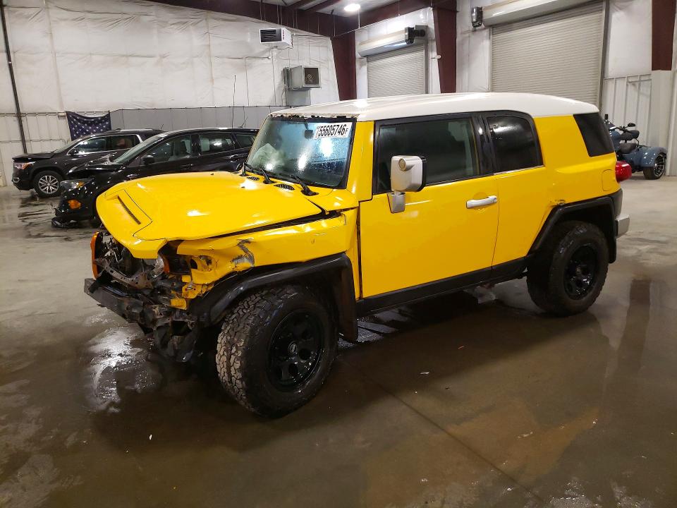55605746 :رقم المزاد ، JTEBU11F270033206 vin ، 2007 Toyota Fj Cruiser مزاد بيع