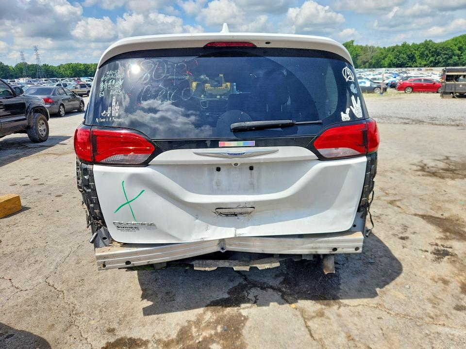 Продаж на аукціоні авто 2018 Chrysler Pacifica, vin: 2C4RC1DG5JR148633, номер лоту: 55679246