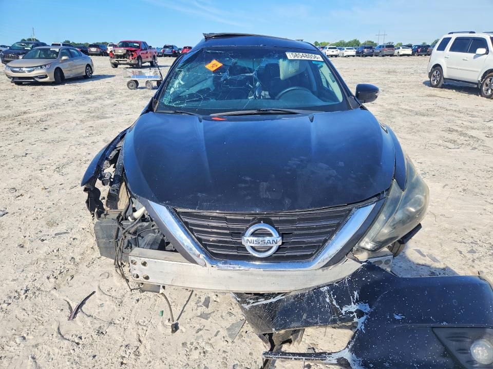 58548056 :رقم المزاد ، 1N4BL3AP9HC182536 vin ، 2017 Nissan Altima مزاد بيع