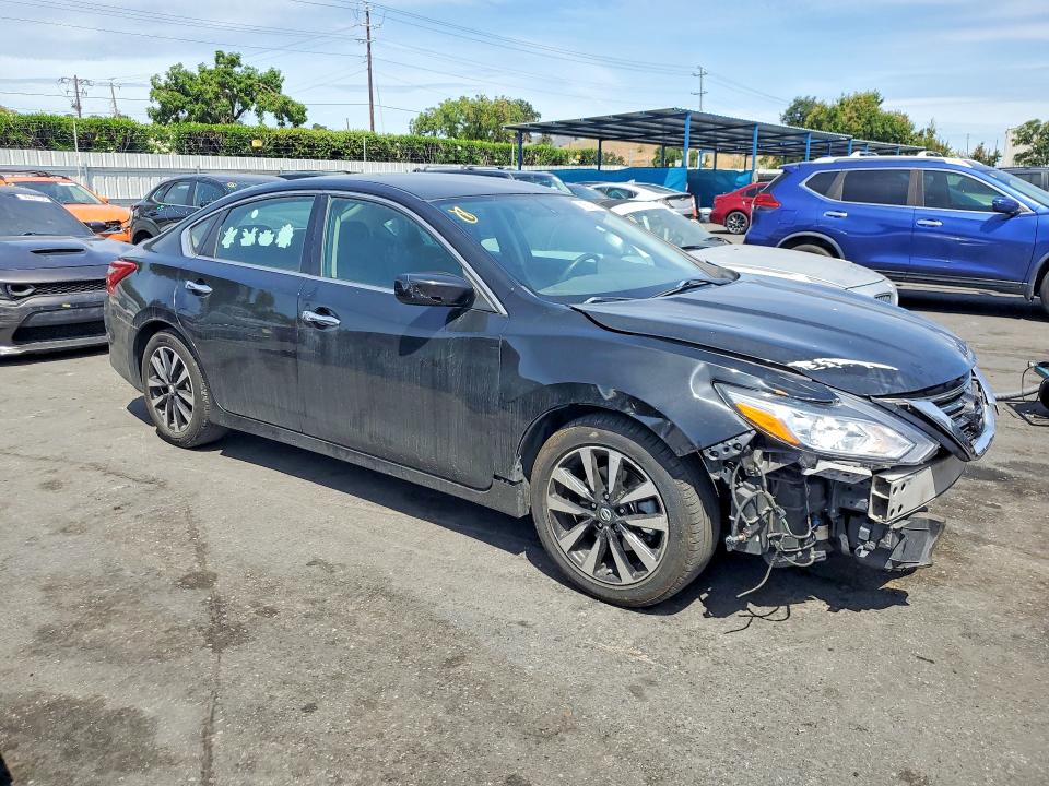 2018 Nissan Altima მანქანა იყიდება აუქციონზე, vin: 1N4AL3AP2JC141800, აუქციონის ნომერი: 56524266