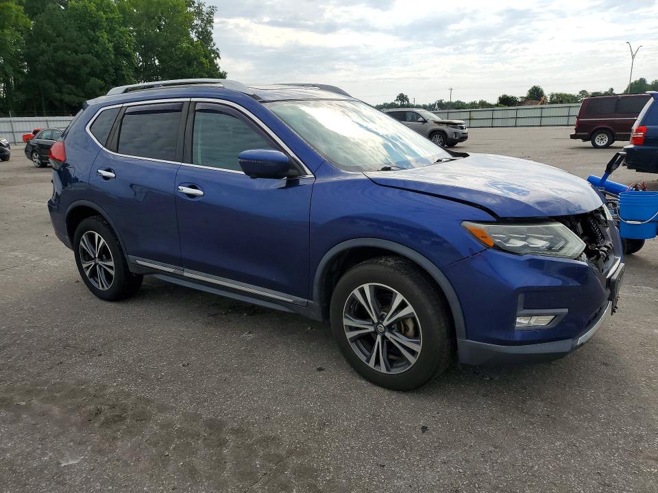 2017 Nissan Rogue მანქანა იყიდება აუქციონზე, vin: 5N1AT2MV4HC847185, აუქციონის ნომერი: 58886046