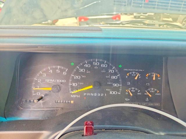 1999 Gmc Suburban მანქანა იყიდება აუქციონზე, vin: 3GKFK16R3XG521627, აუქციონის ნომერი: 56863086