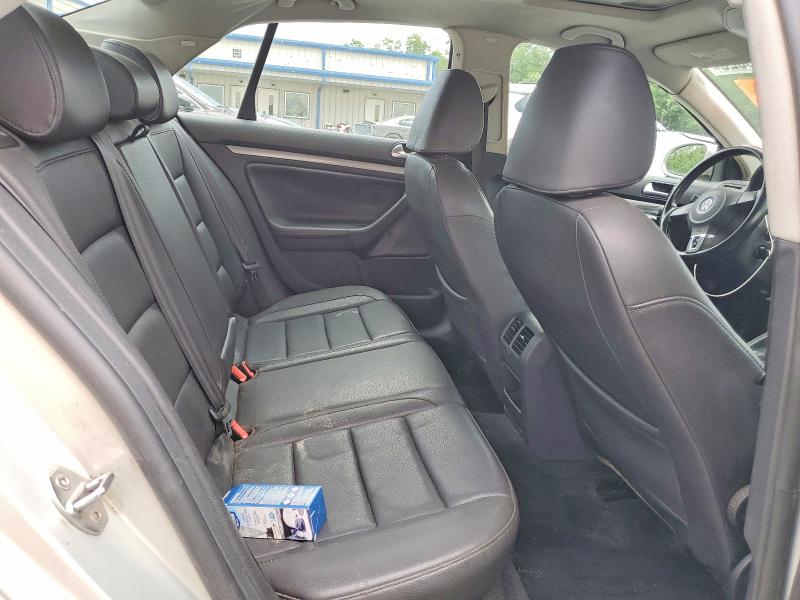 2010 Volkswagen Jetta მანქანა იყიდება აუქციონზე, vin: 3VWRZ7AJ4AM159001, აუქციონის ნომერი: 56835026