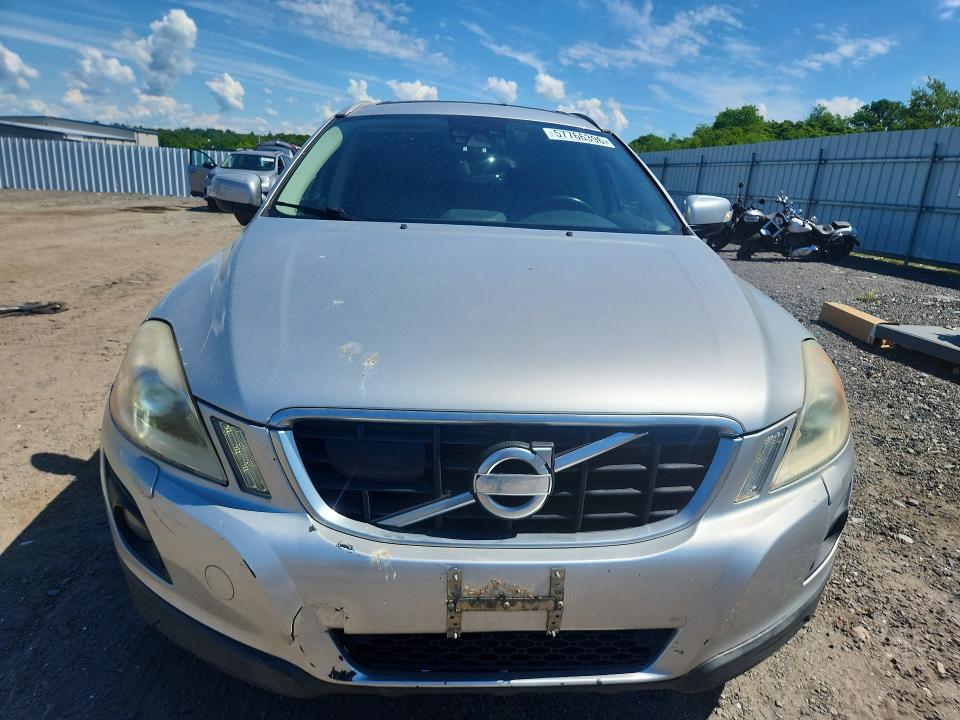 2010 Volvo Xc60 მანქანა იყიდება აუქციონზე, vin: YV4992DZ5A2019485, აუქციონის ნომერი: 57766396