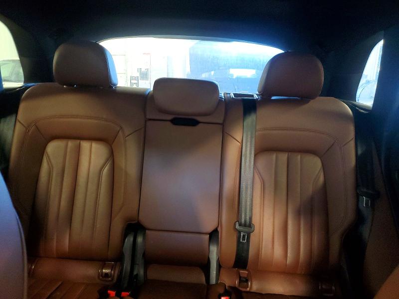 58127066 :رقم المزاد ، WA1BNAFY7J2174533 vin ، 2018 Audi Q5 مزاد بيع