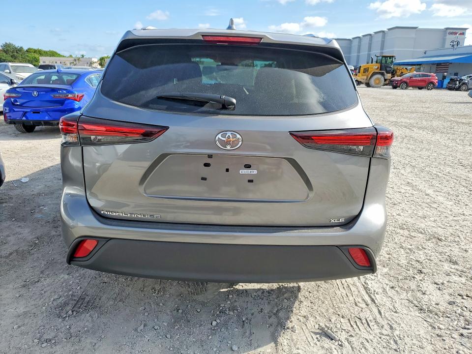 Продажа на аукционе авто 2025 Toyota Highlander, vin: 5TDKDRAH1SS558204, номер лота: 56526946