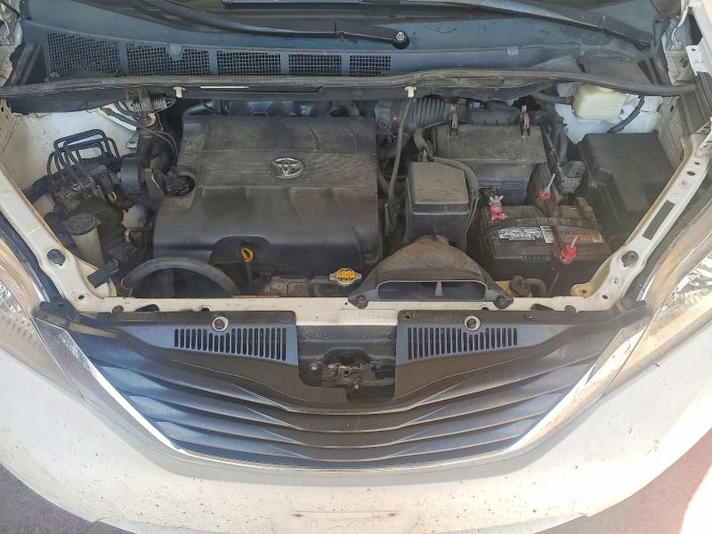 2011 Toyota Sienna მანქანა იყიდება აუქციონზე, vin: 5TDKK3DC4BS103687, აუქციონის ნომერი: 55863396