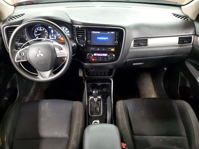 56949026 :رقم المزاد ، JA4AZ3A31JZ057013 vin ، 2018 Mitsubishi Outlander مزاد بيع