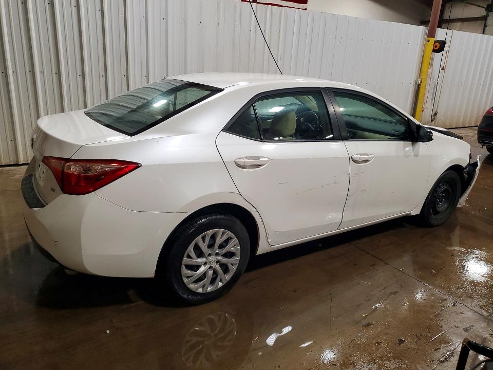 2017 Toyota Corolla მანქანა იყიდება აუქციონზე, vin: 5YFBURHE8HP695296, აუქციონის ნომერი: 58423346