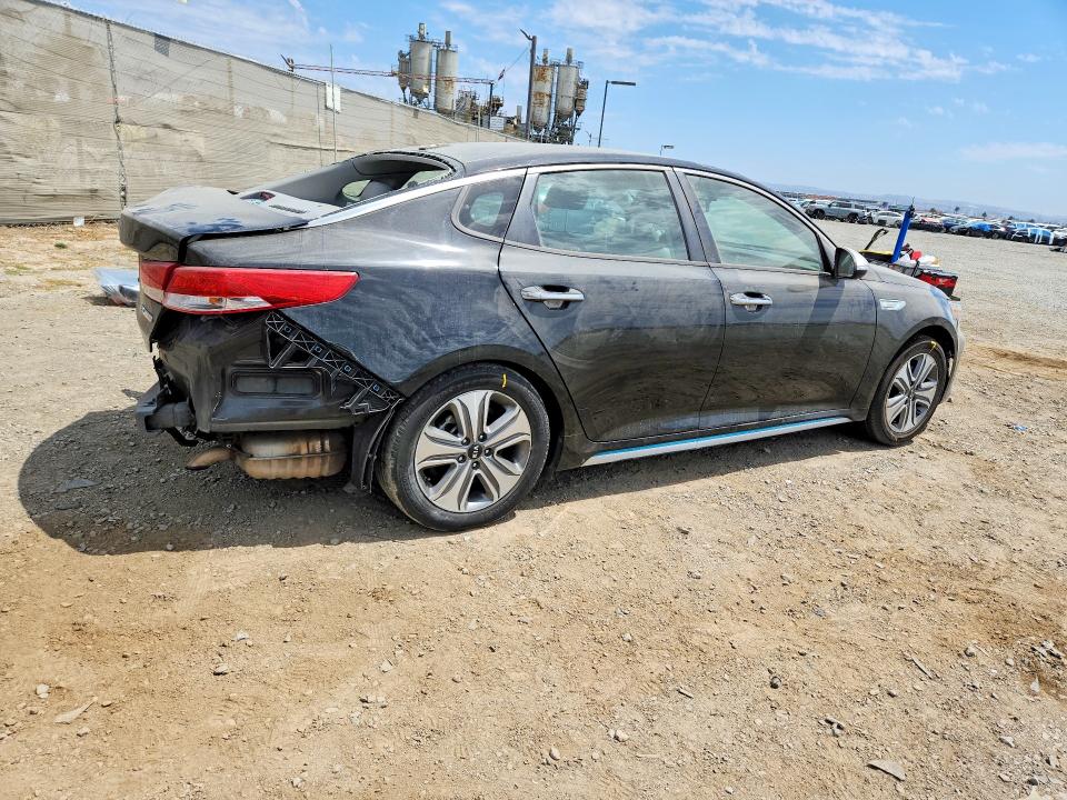 2017 Kia Optima Plug-in Hybrid მანქანა იყიდება აუქციონზე, vin: KNAGV4LD6H5014678, აუქციონის ნომერი: 57407686