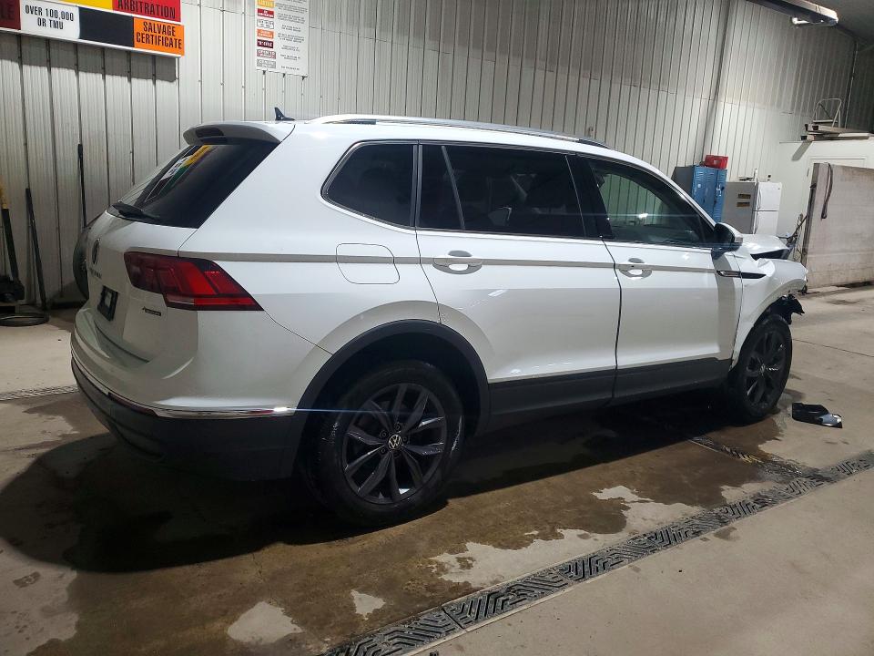 Продажа на аукционе авто 2024 Volkswagen Tiguan, vin: 3VV2B7AX3RM032928, номер лота: 57684516