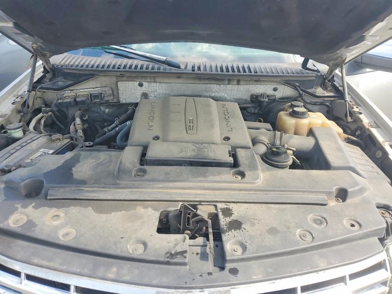 56190636 :رقم المزاد ، 5LMFU28527LJ05697 vin ، 2007 Lincoln Navigator مزاد بيع