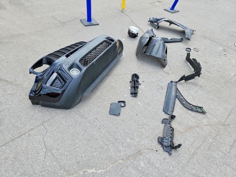 56470486 :رقم المزاد ، ZACNJCBB4MPN26826 vin ، 2021 Jeep Renegade مزاد بيع