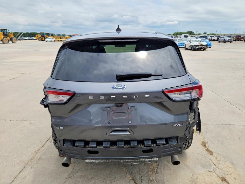 57485576 :رقم المزاد ، 1FMCU9G62MUB24183 vin ، 2021 Ford Escape مزاد بيع
