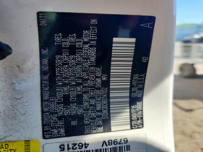 57837336 :رقم المزاد ، 5TDXK3DC8BS147052 vin ، 2011 Toyota Sienna مزاد بيع