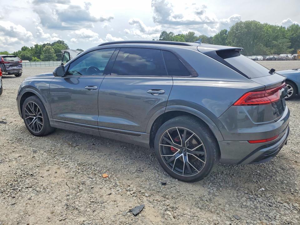 55898756 :رقم المزاد ، WA1EVAF15KD042165 vin ، 2019 Audi Q8 مزاد بيع