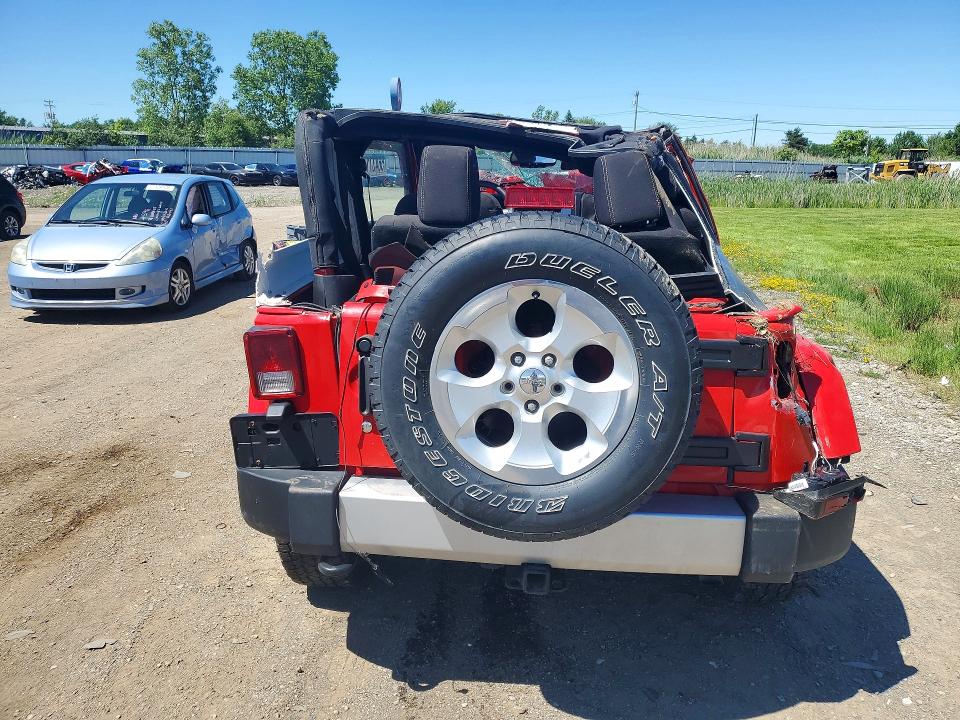 56437146 :رقم المزاد ، 1C4AJWBG3FL621822 vin ، 2015 Jeep Wrangler مزاد بيع