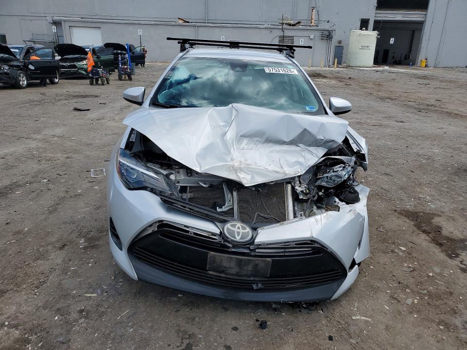 57531626 :رقم المزاد ، 2T1BURHE5KC130950 vin ، 2019 Toyota Corolla مزاد بيع