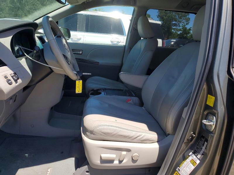 2011 Toyota Sienna მანქანა იყიდება აუქციონზე, vin: 5TDYK3DC0BS104779, აუქციონის ნომერი: 53219416